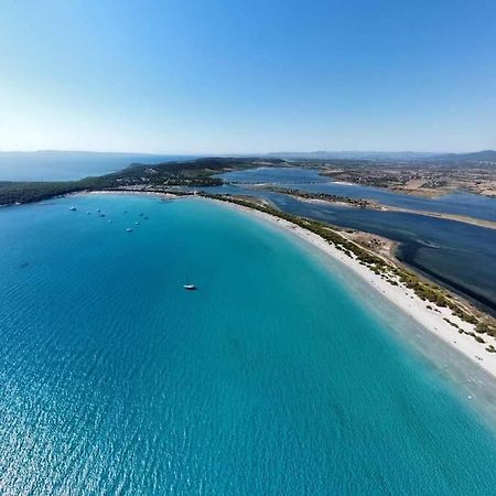 Casa Sonia Apartment Porto Pino Bagian luar foto