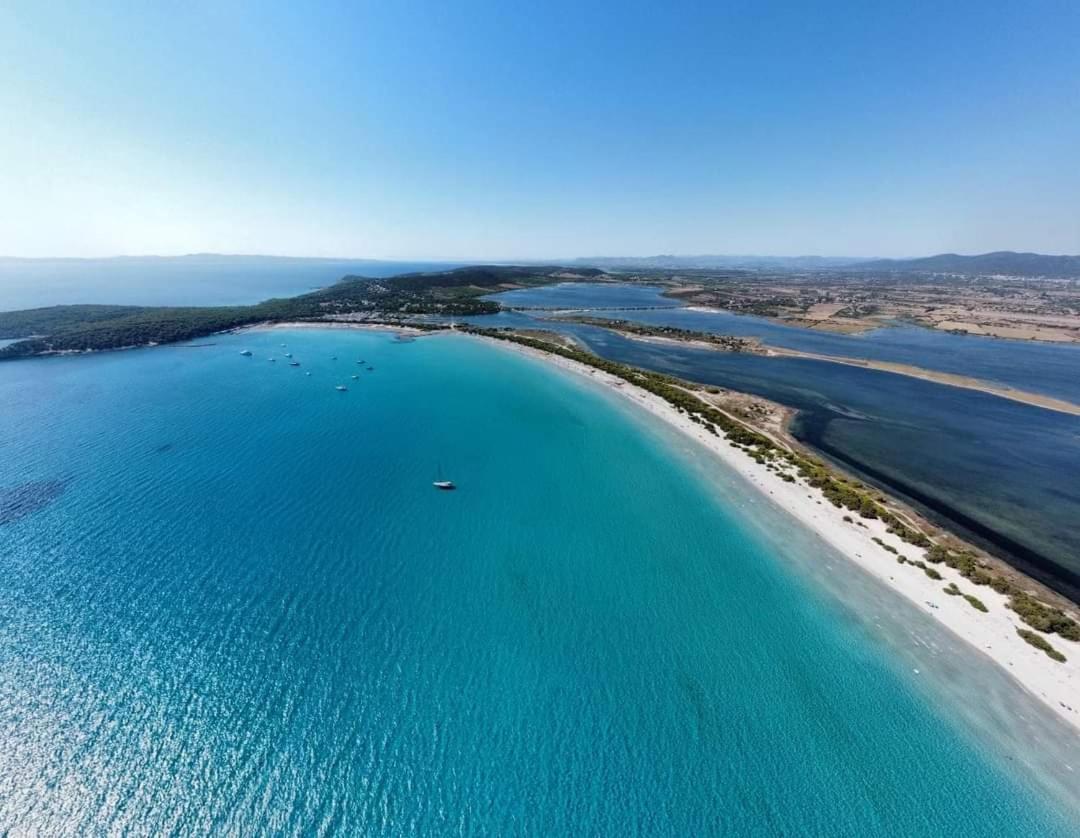 Casa Sonia Apartment Porto Pino Bagian luar foto